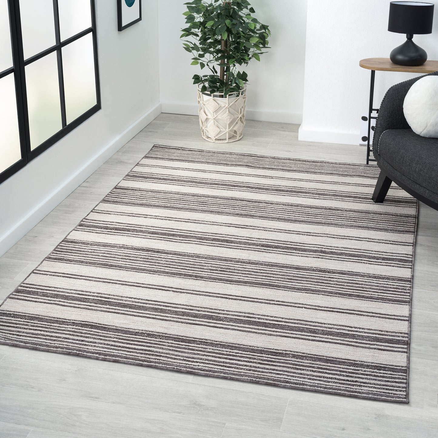 Westport-82298 Contemporary Power-Loomed Ivory/Gray Polypropylene Indoor/Outdoor Area Rug - LR Home