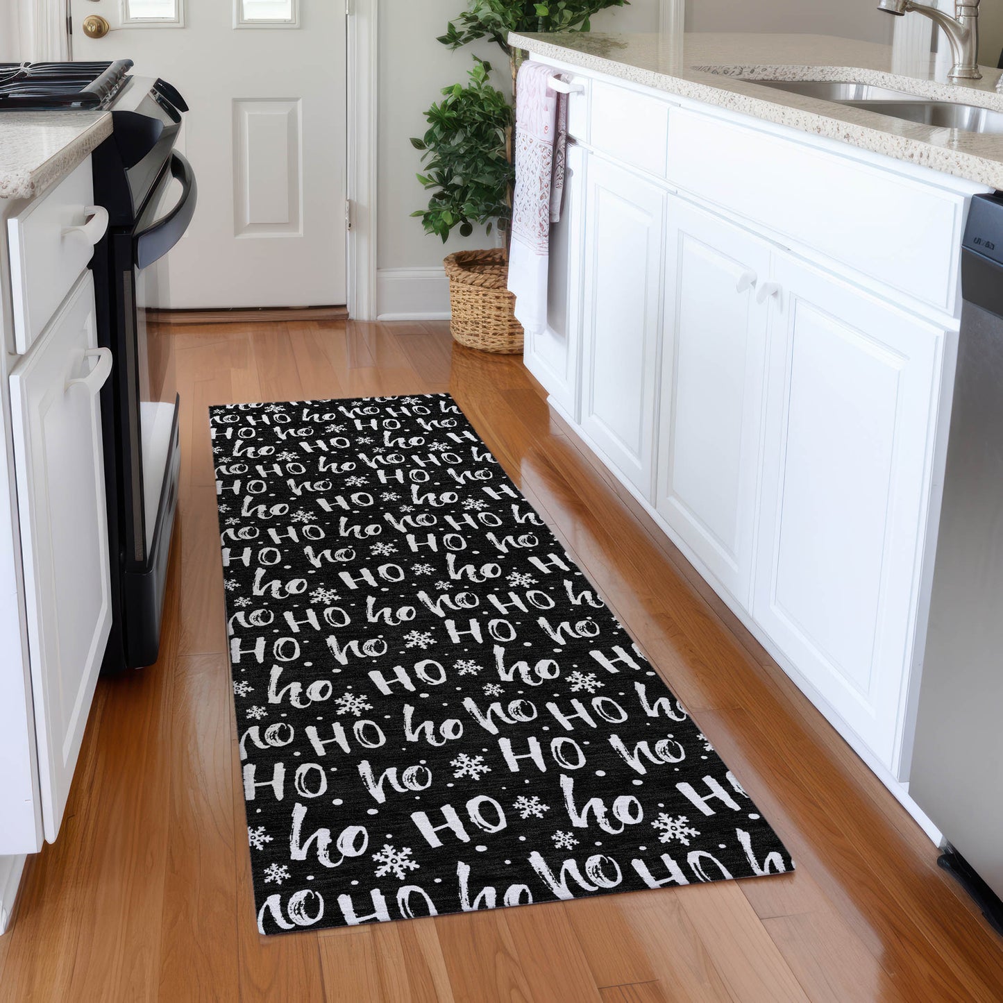 Machine Made Wonderland WN22 Black - Dalyn Rugs