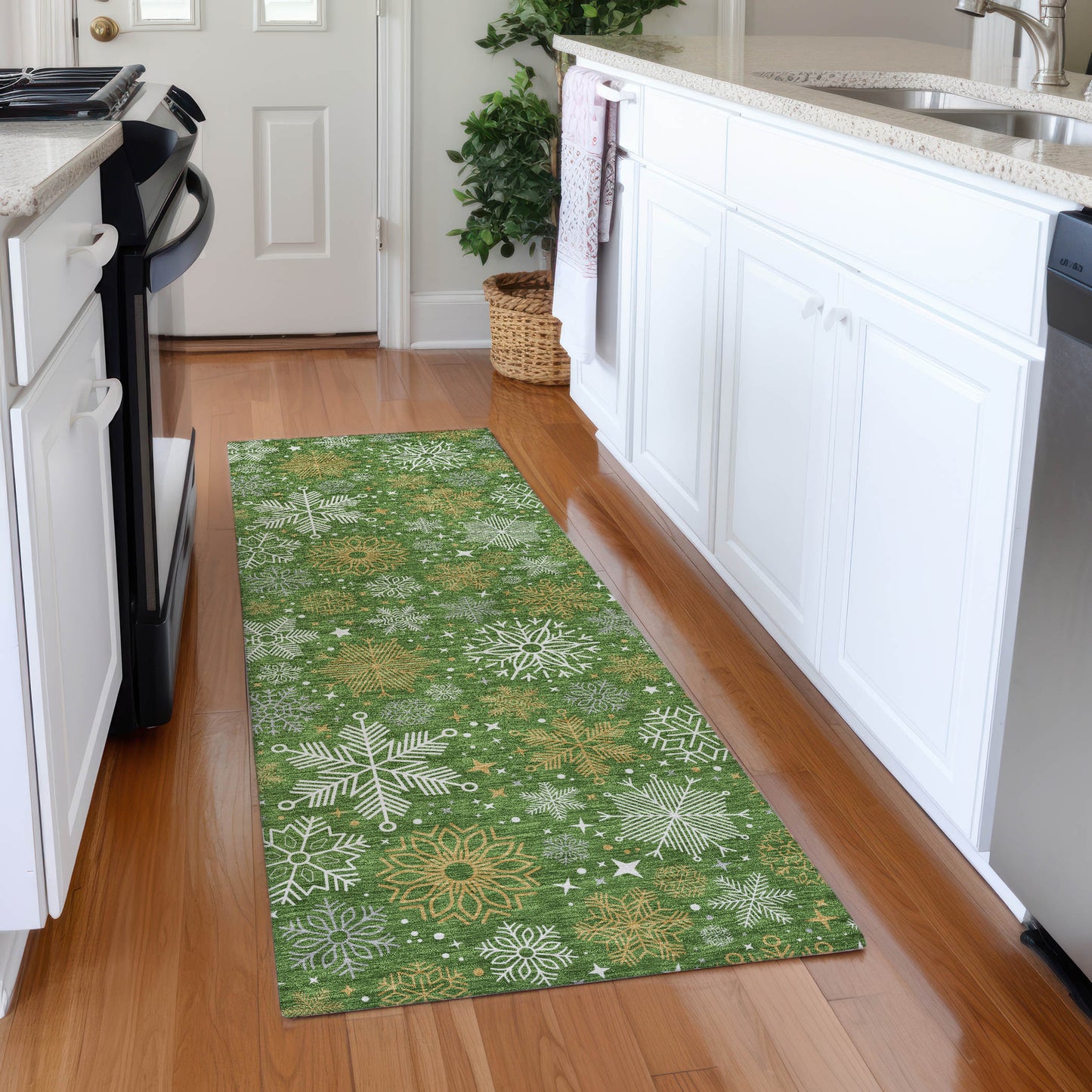 Machine Made Wonderland WN31 Green - Dalyn Rugs