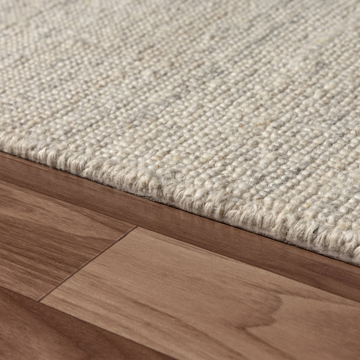 Ivory Modern Solid Handwoven Wool/Cotton Indoor Area Rug - detail view