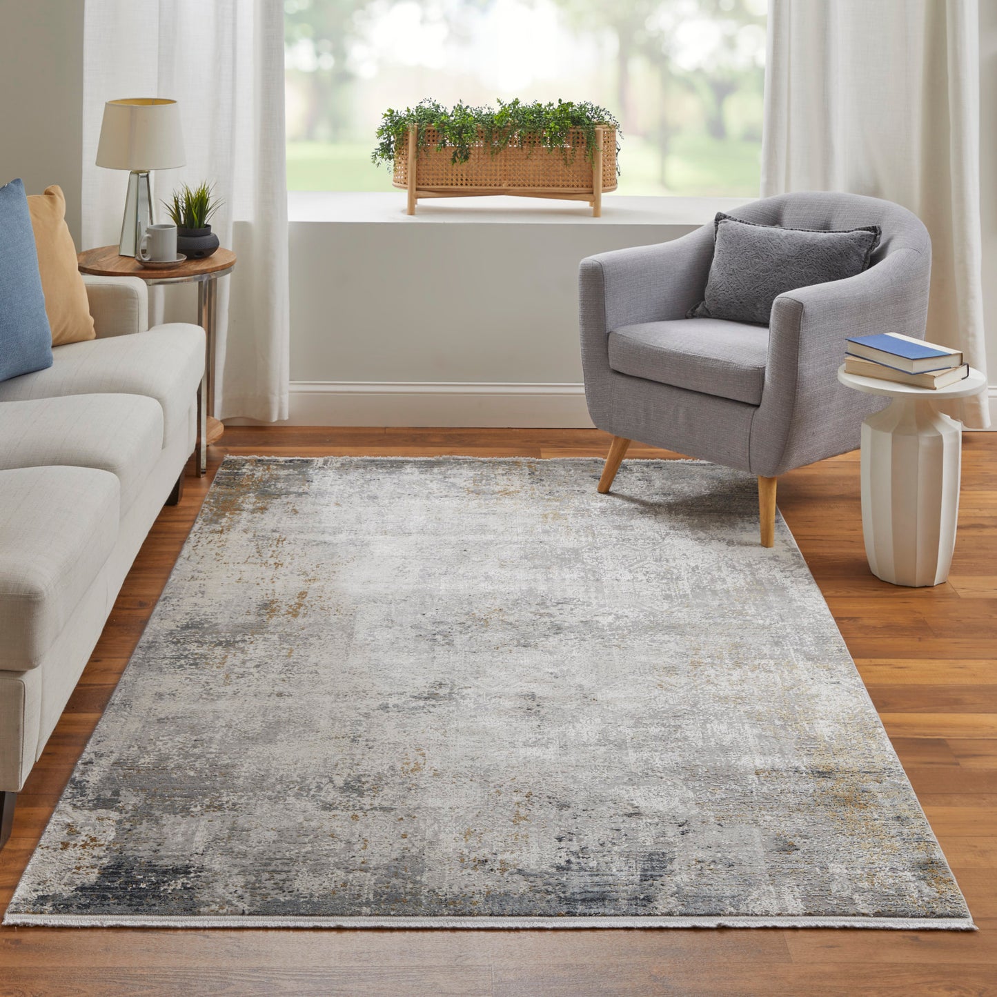 Cadiz Modern/Industrial/Luxury & Glam Ivory/Taupe/Gray Accent Rug