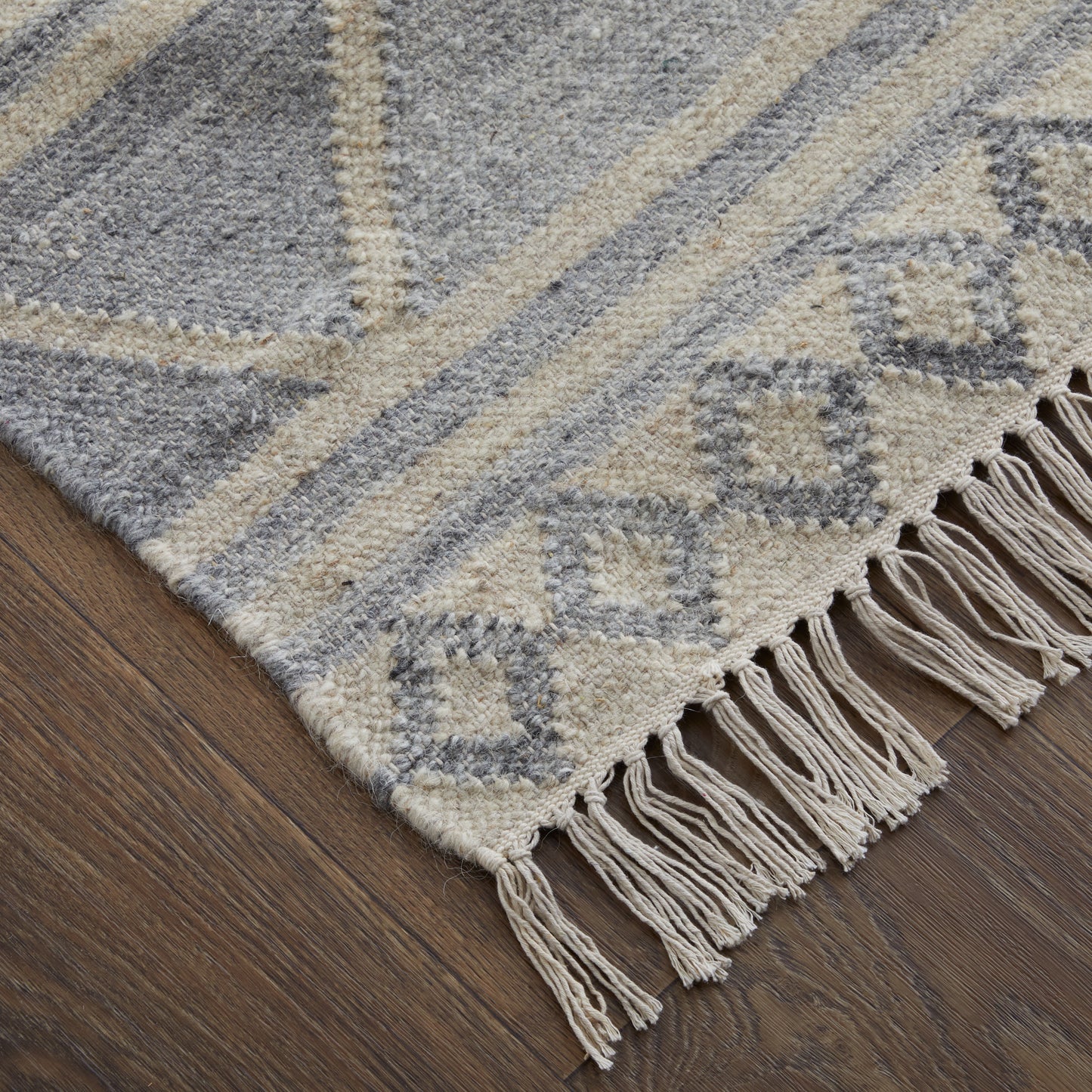 Savona Transitional/Bohemian & Eclectic/Casual Southwestern/Geometric Ivory/Gray/Blue - Feizy Rug