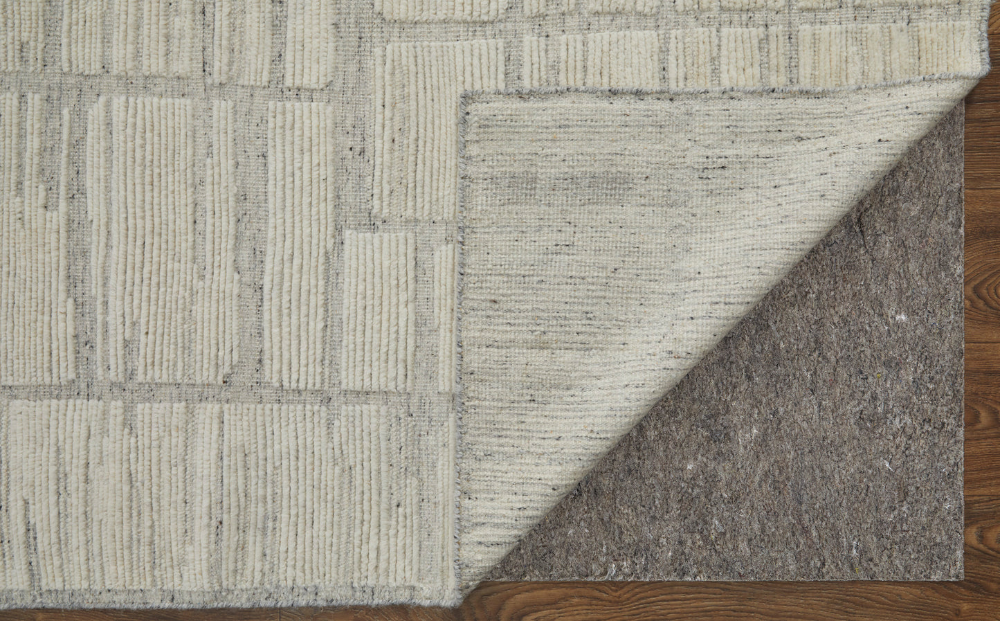 Bluff Modern/Scandinavian/Casual Ivory Accent Rug