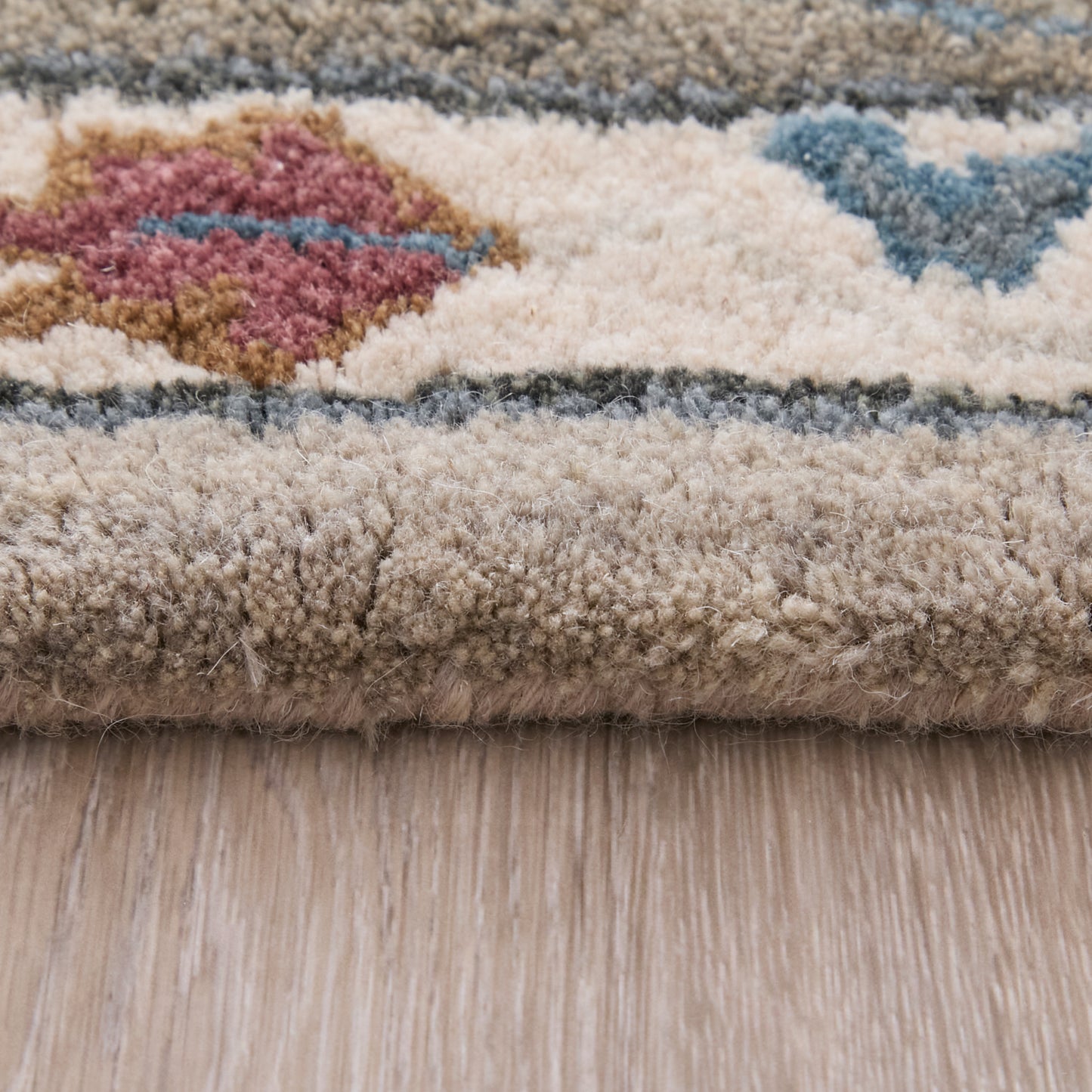 Rylan Transitional/Vintage/Casual Ivory/Taupe/Blue Area Rug