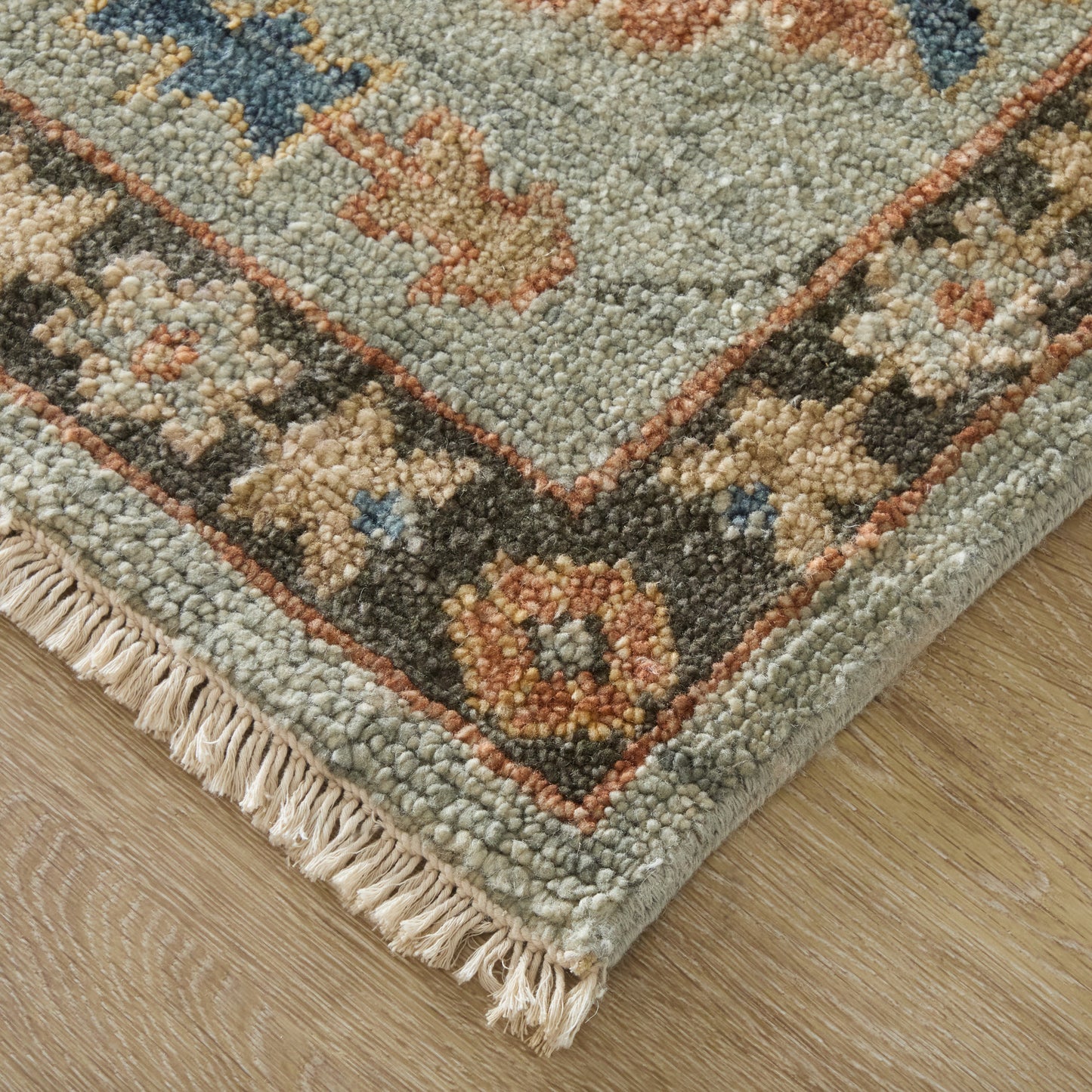Carrington Traditional/Vintage/Classic Oriental/Bordered Gray/Gold/Red - Feizy Rug