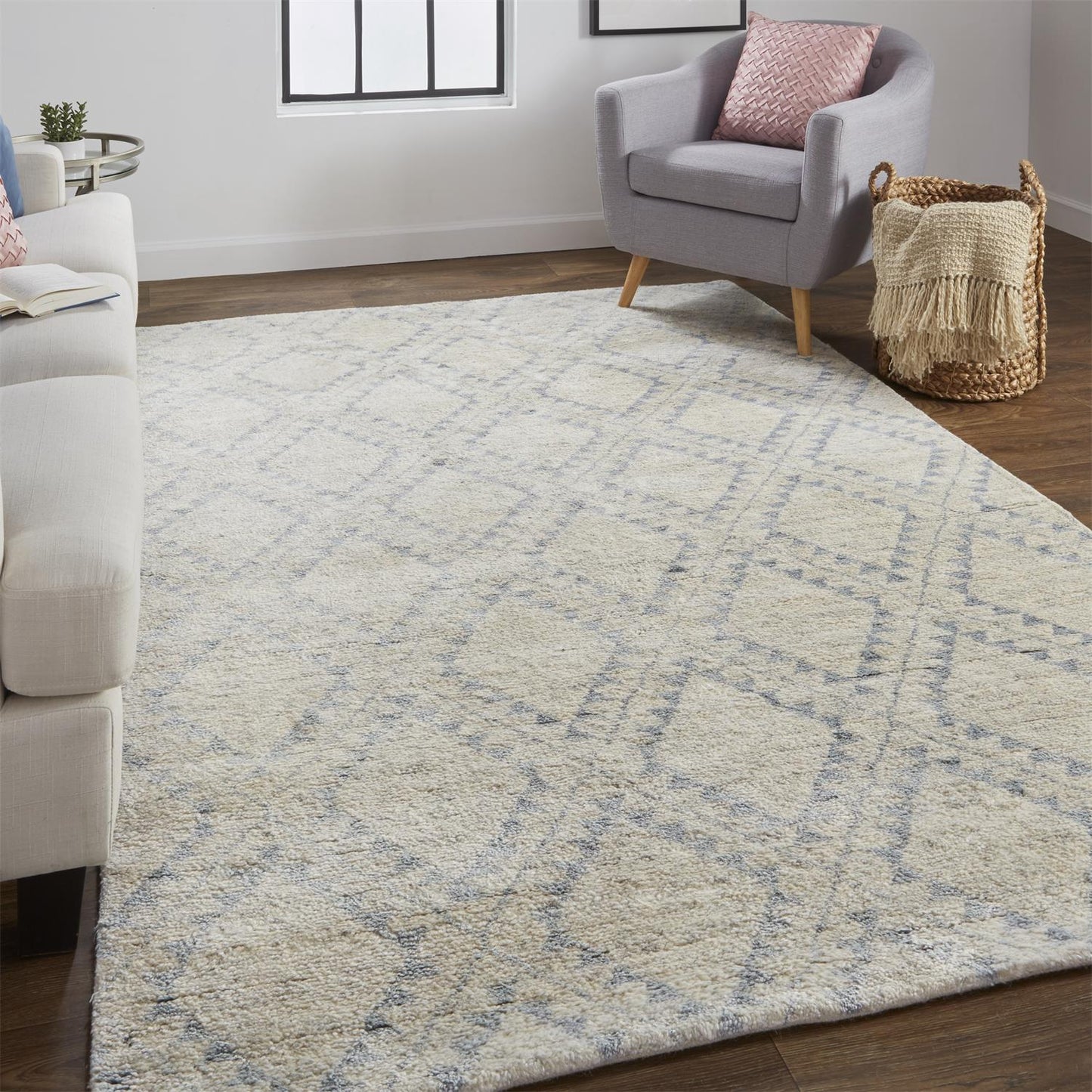 Abytha Transitional/Global/Farmhouse Diamond/Geometric/Distressed Gray/Blue/Ivory - Feizy Rug