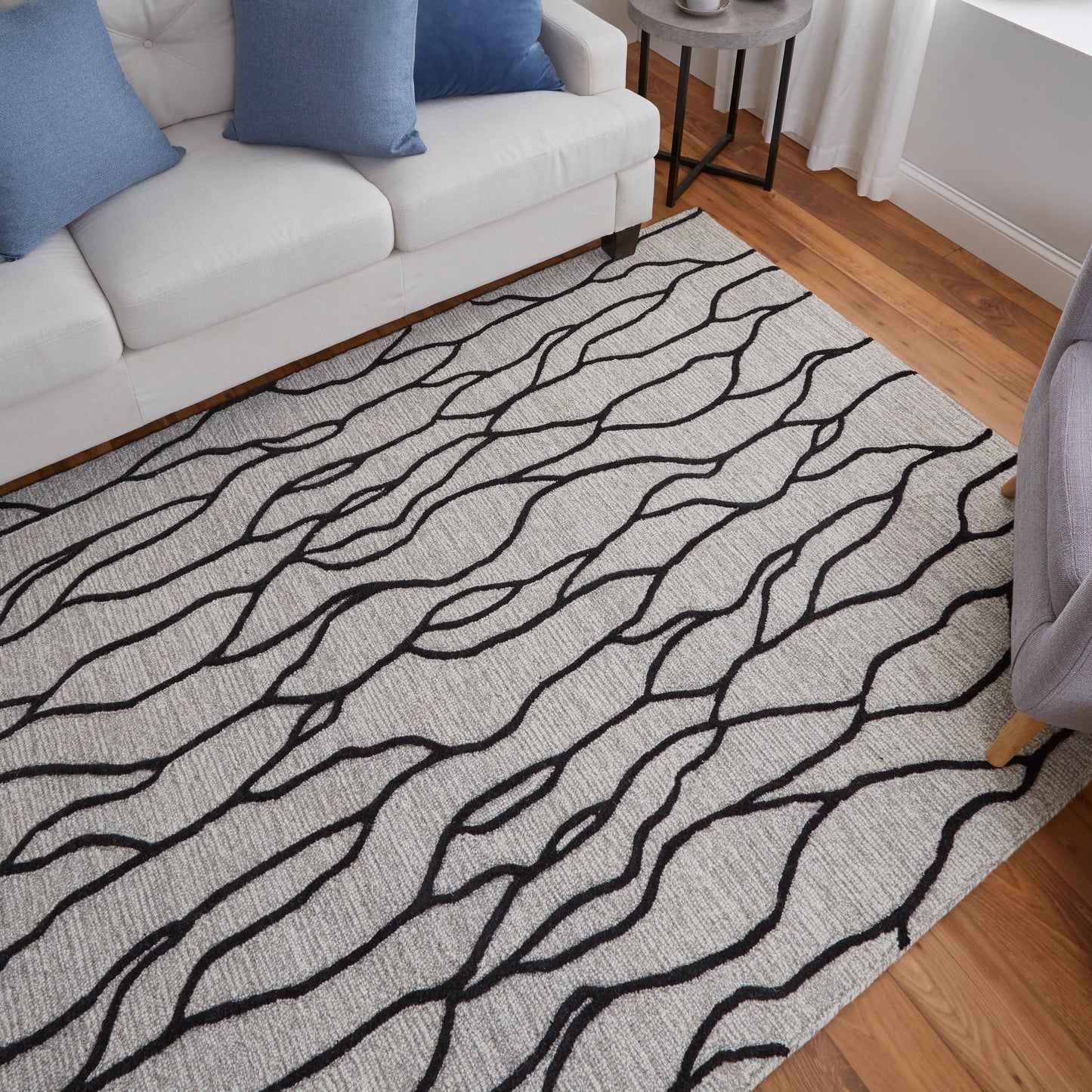 Enzo Transitional/Casual/Natural Ivory/Black/Taupe Accent Rug