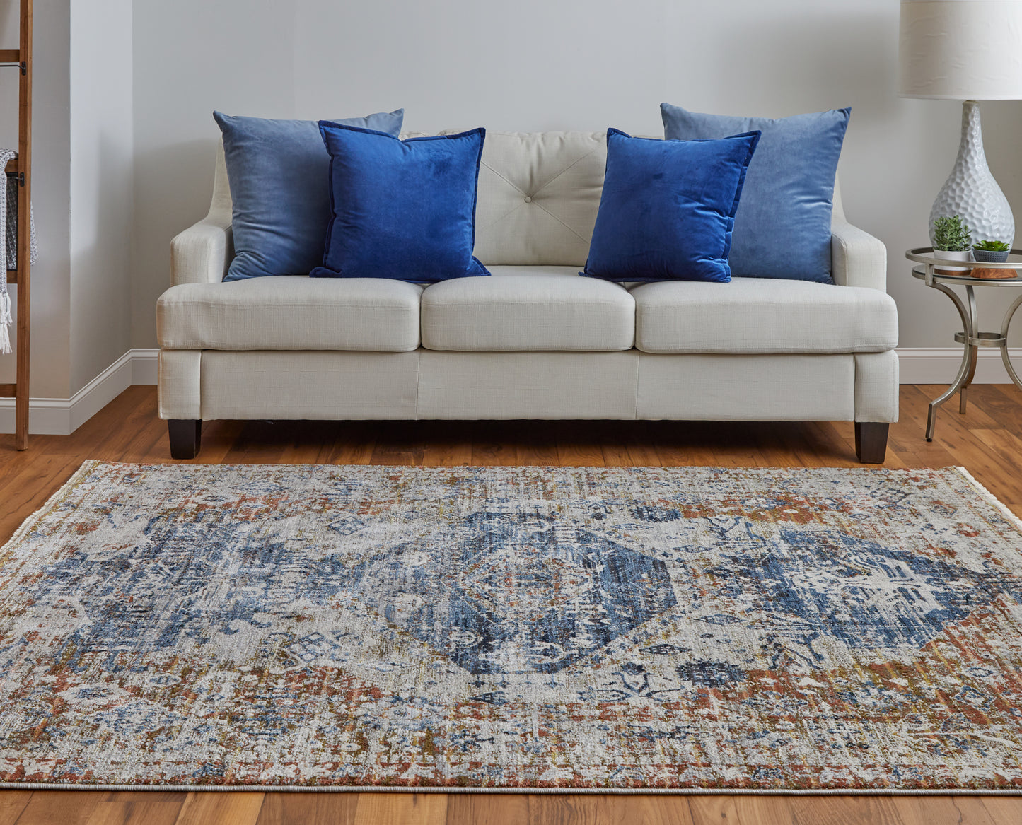 Kaia Transitional/Bohemian & Eclectic/Vintage Ivory/Orange/Blue Area Rug