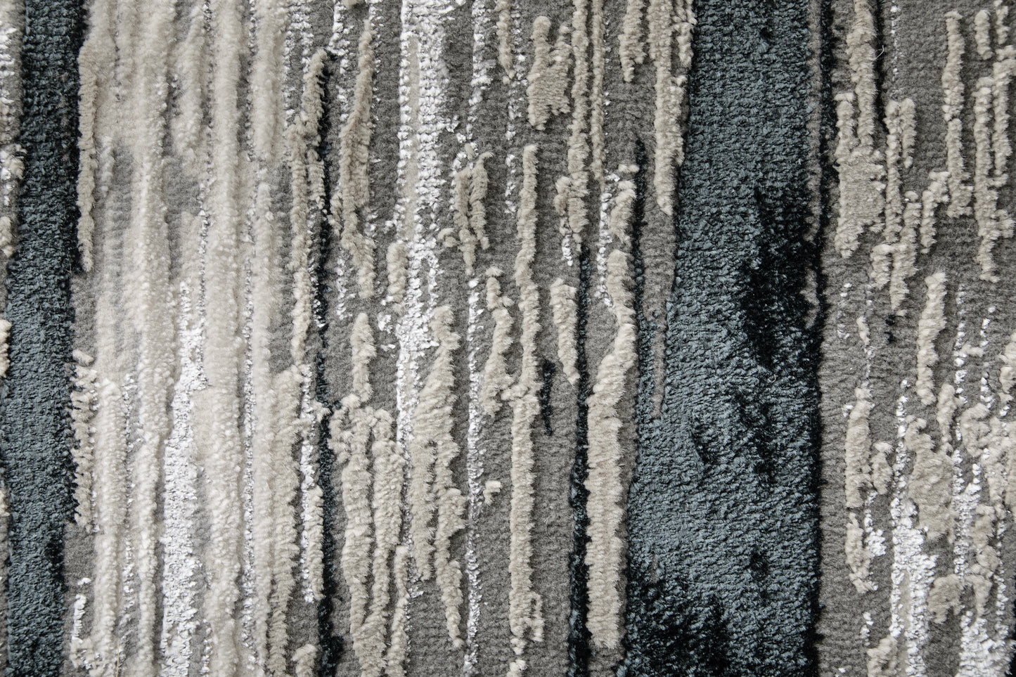 Micah Modern/Industrial Black/Silver/Gray Accent Rug