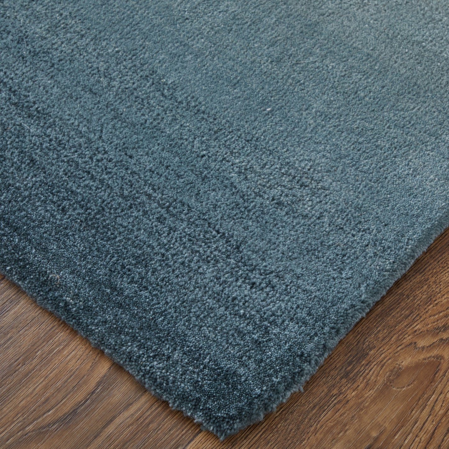 Katya Modern/Casual/Industrial Taupe/Blue/Tan Accent Rug