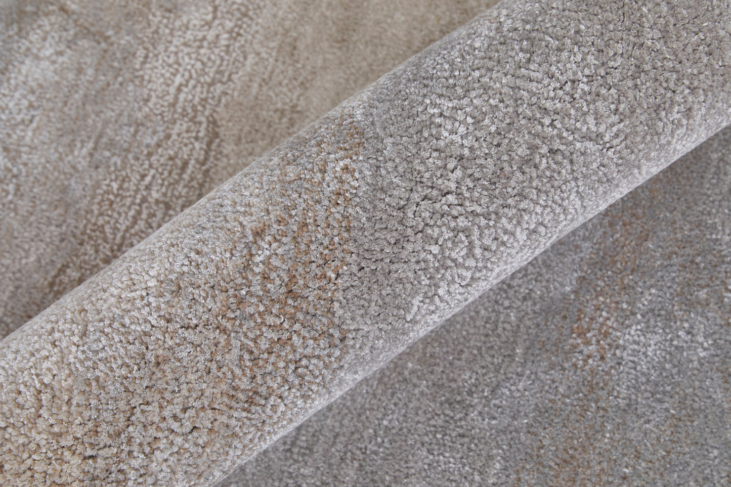 Anya Transitional/Industrial/Casual Abstract/Watercolor Ivory/Gray - Feizy Rug