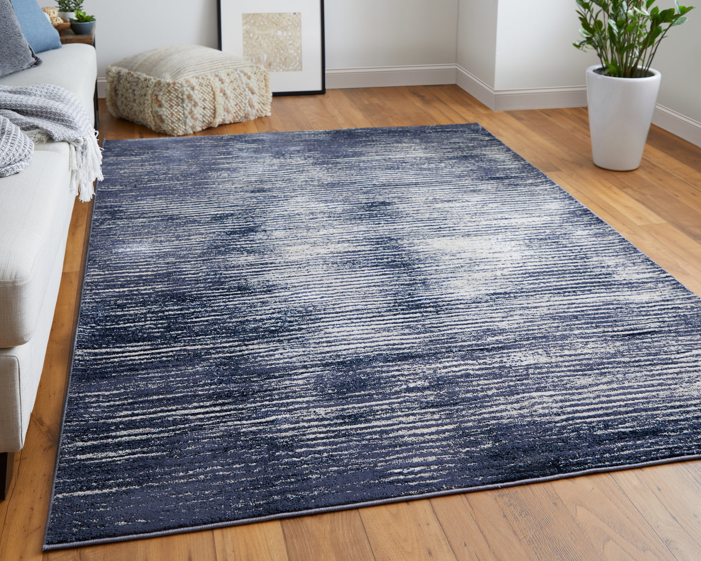 Indio Modern/Industrial/Casual Blue/Gray/Ivory Accent Rug
