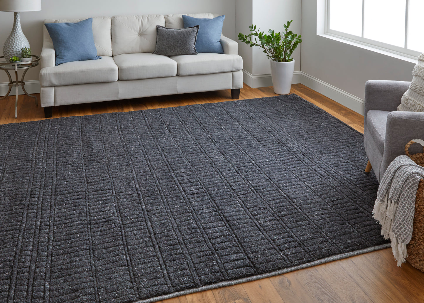 Vesper Transitional/Casual/Scandinavian Solid/Stripes Black - Feizy Rug