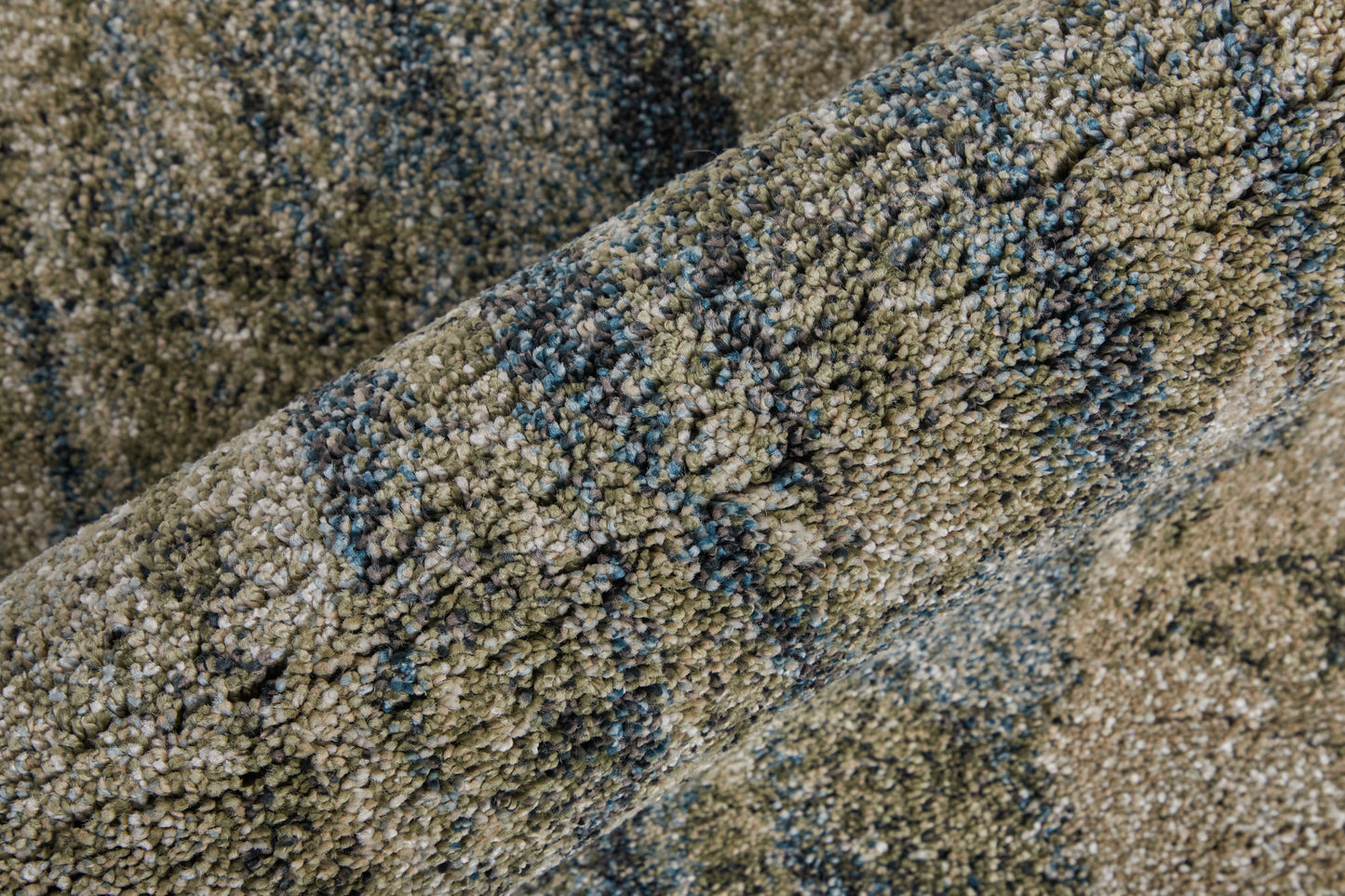 Skyview Modern/Bohemian & Eclectic/Industrial Gray/Green/Ivory Runner  Feizy Rugs Small Parcel,Feizy Rugs,Skyview,Gray/Green/Ivory,2'6" x 7'3",Runner,Polypropylene,Modern/Bohemian & Eclectic/Industrial,Turkey