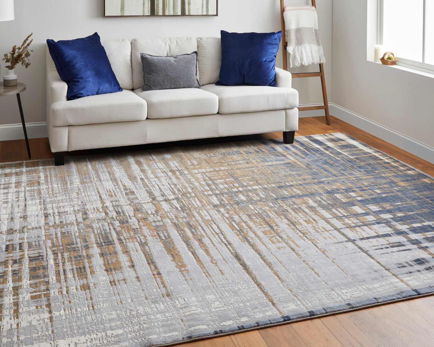 Clio Modern/Industrial/Casual Blue/Orange/Gray Accent Rug