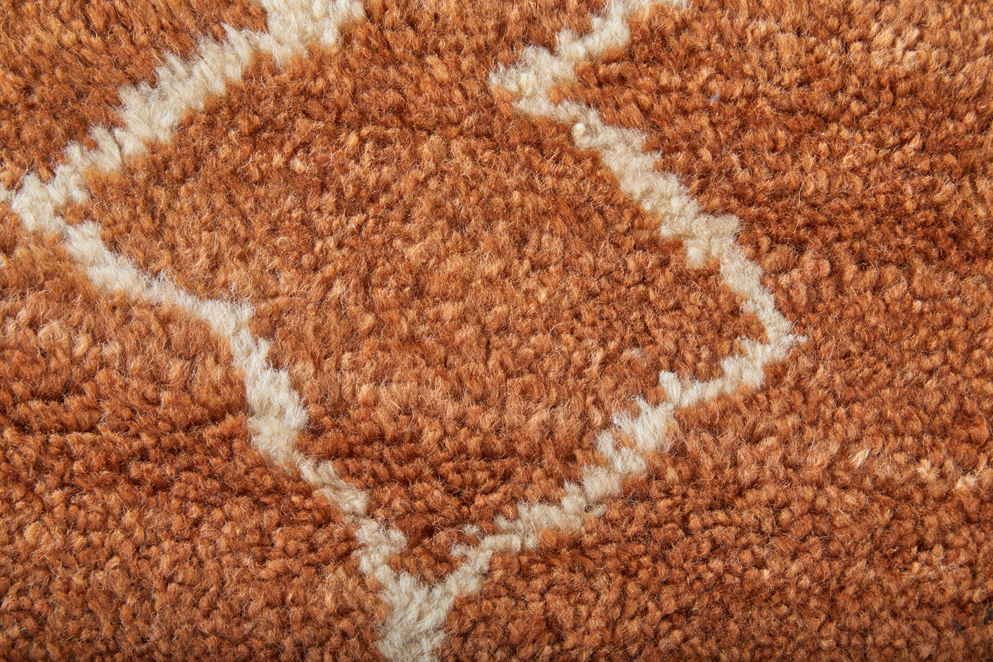 Agape Modern/Bohemian & Eclectic Abstract/Distressed Orange/White - Feizy Rug
