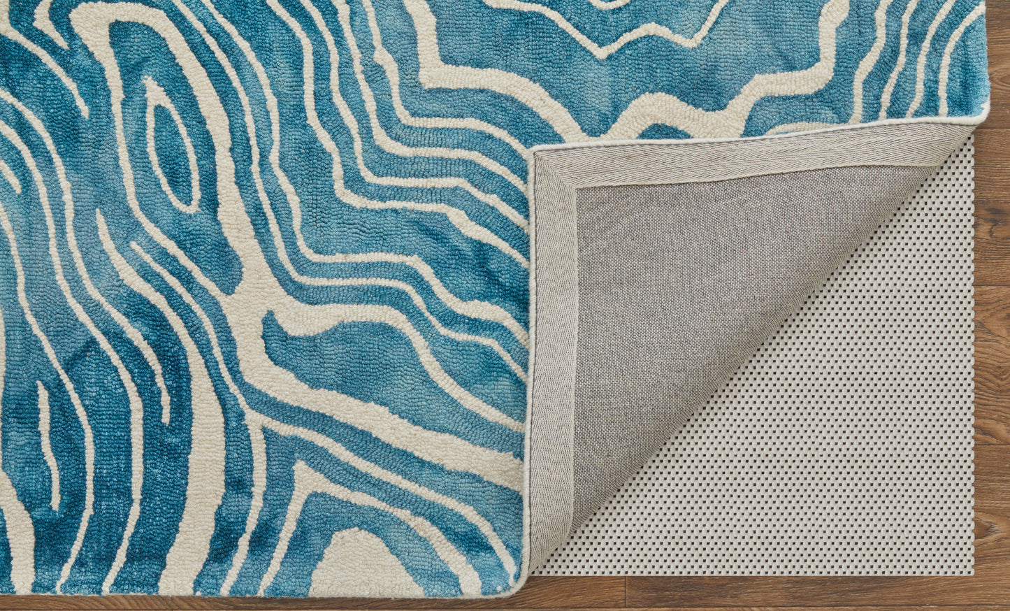 Lorrain Modern/Bohemian & Eclectic/Casual Abstract/Watercolor/Distressed Blue/Ivory - Feizy Rug