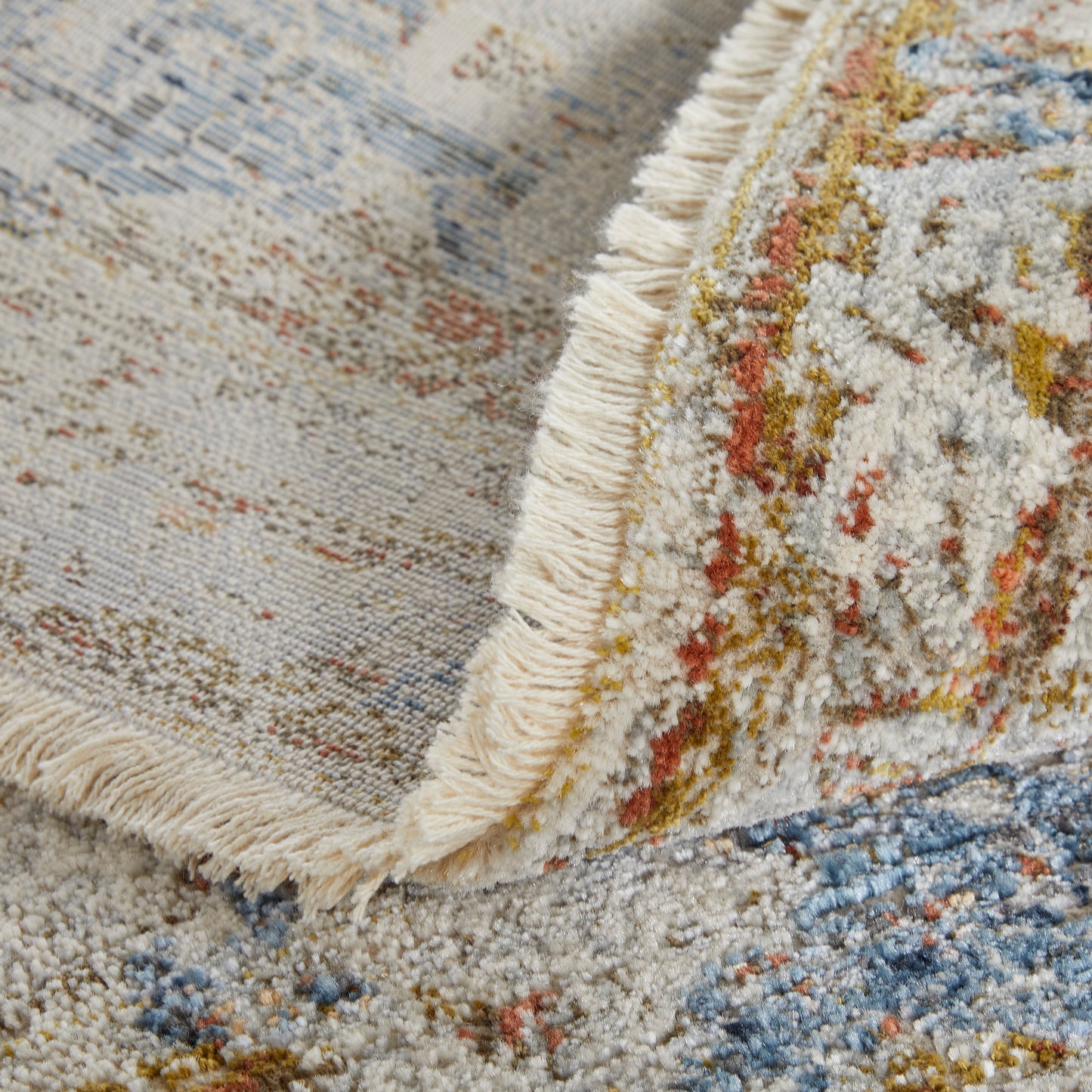 Kaia Transitional/Bohemian & Eclectic/Vintage Ivory/Orange/Blue Area Rug