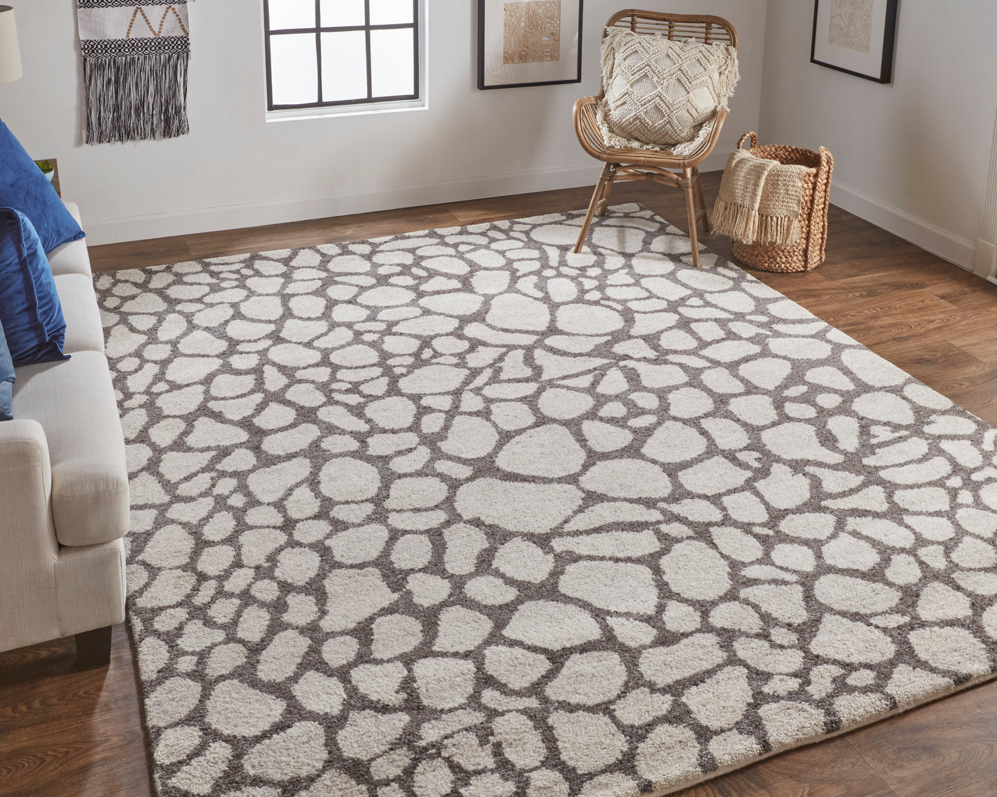 Belden Transitional/Casual/Farmhouse Abstract/Animal Print/Distressed Ivory/Gray - Feizy Rug