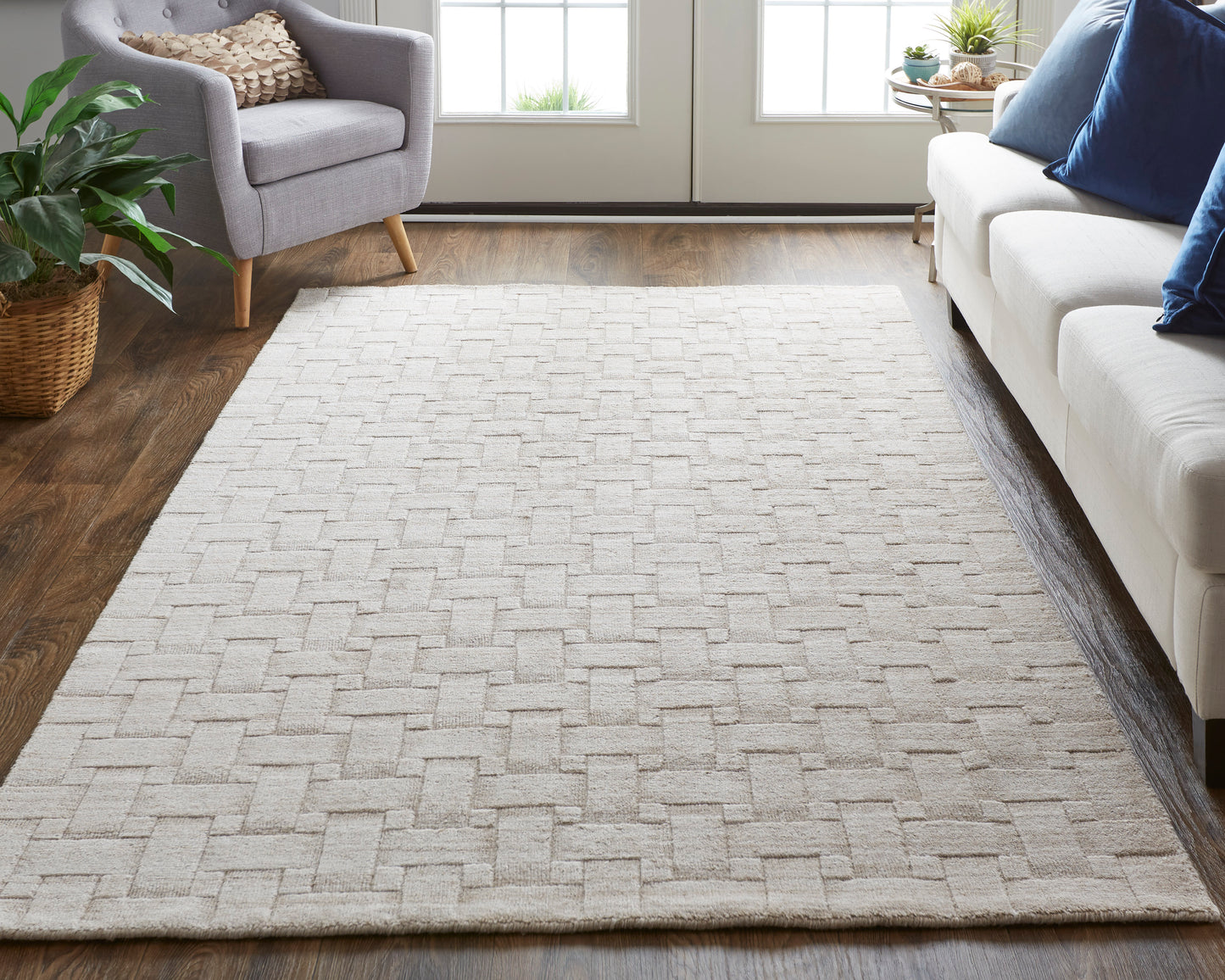 Redford Transitional/Casual/Farmhouse Ivory Area Rug