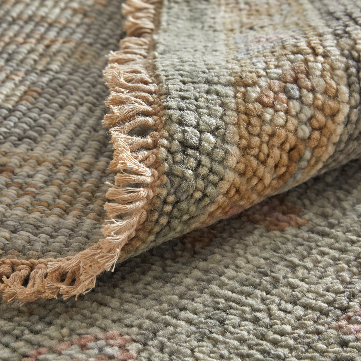 Carrington Traditional/Vintage/Classic Oriental/Bordered Gray/Gold/Pink - Feizy Rug