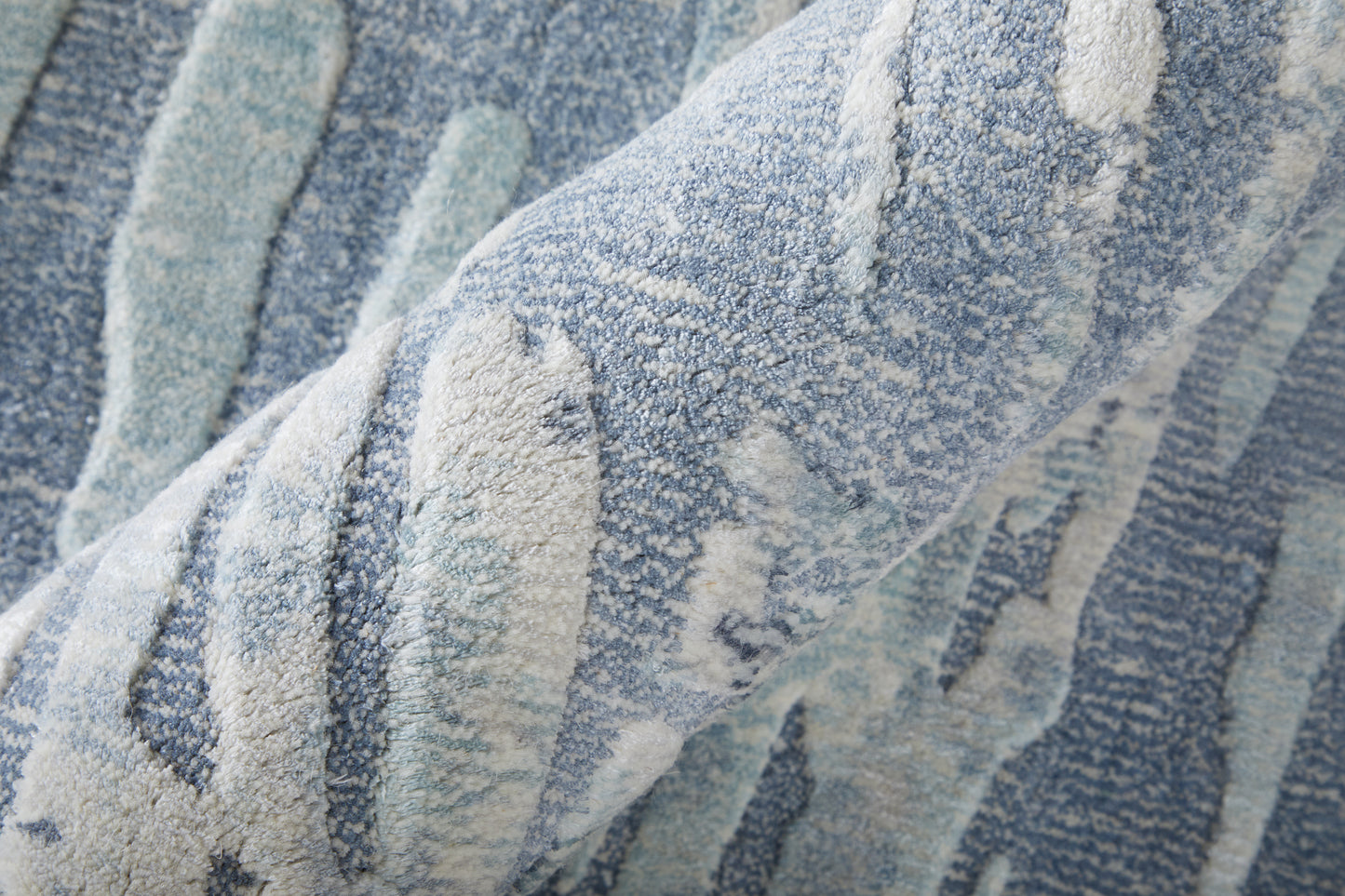 Braden Modern/Industrial/Casual Abstract/Watercolor Blue/Ivory - Feizy Rug