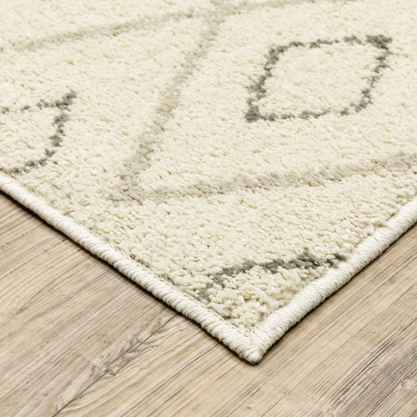 CARSON 3943G Ivory Rug - ORIENTAL WEAVERS