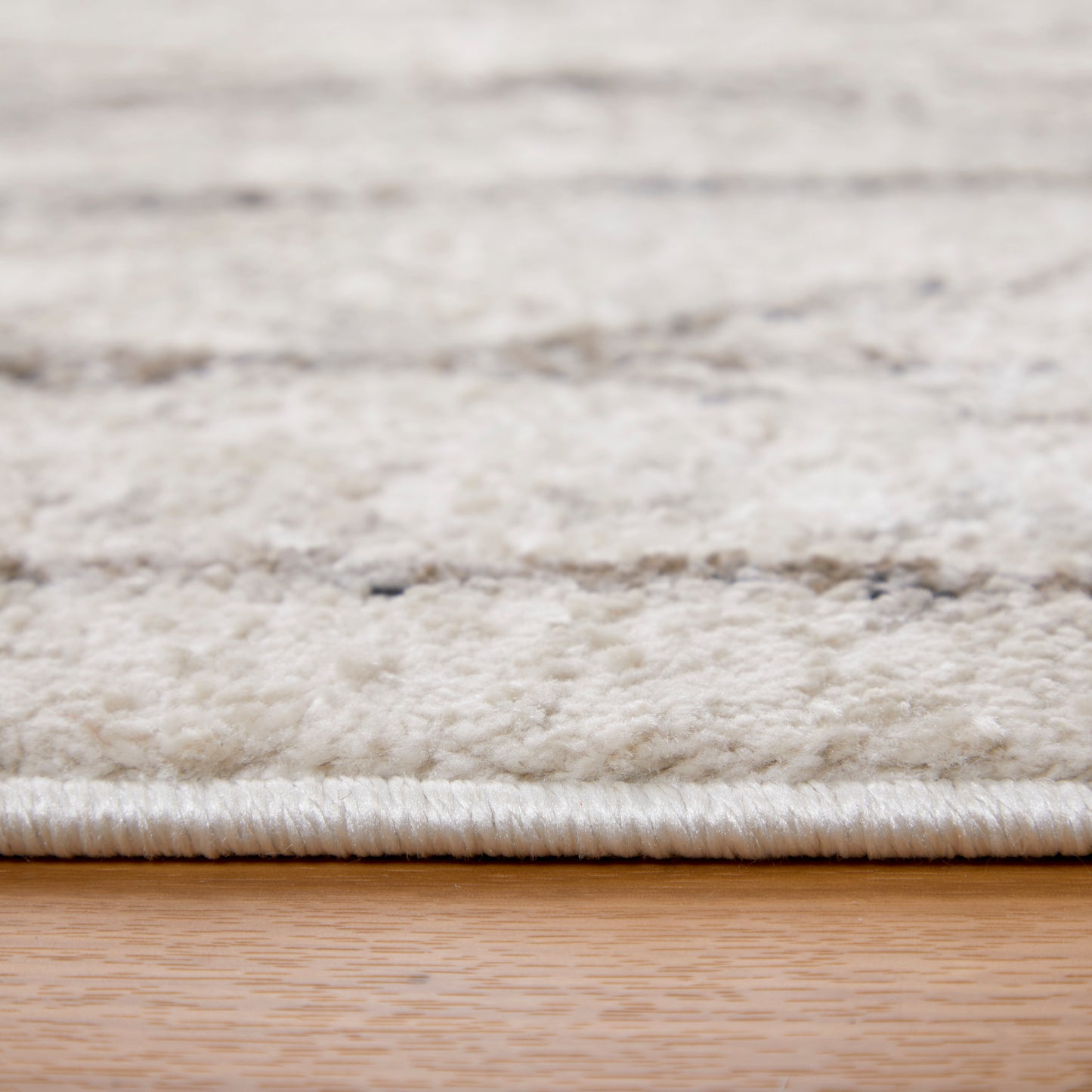 Vancouver Modern/Scandinavian/Cottage Ivory/Tan/Brown Accent Rug