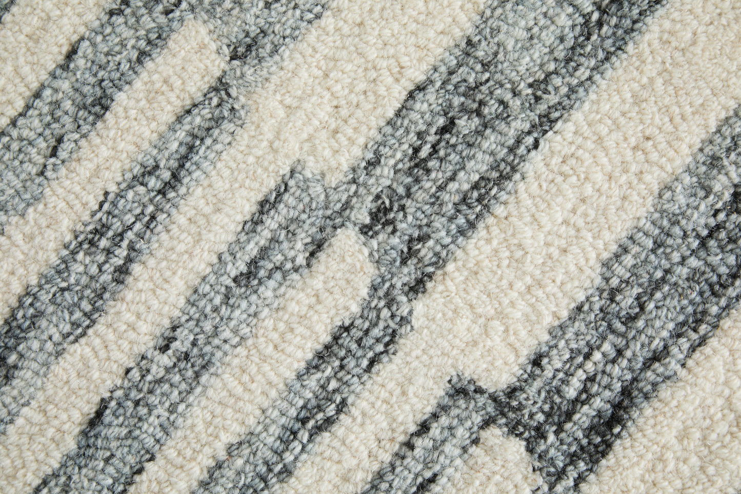 Wallace Modern/Global Geometric/Stripes Gray/Ivory - Feizy Rug