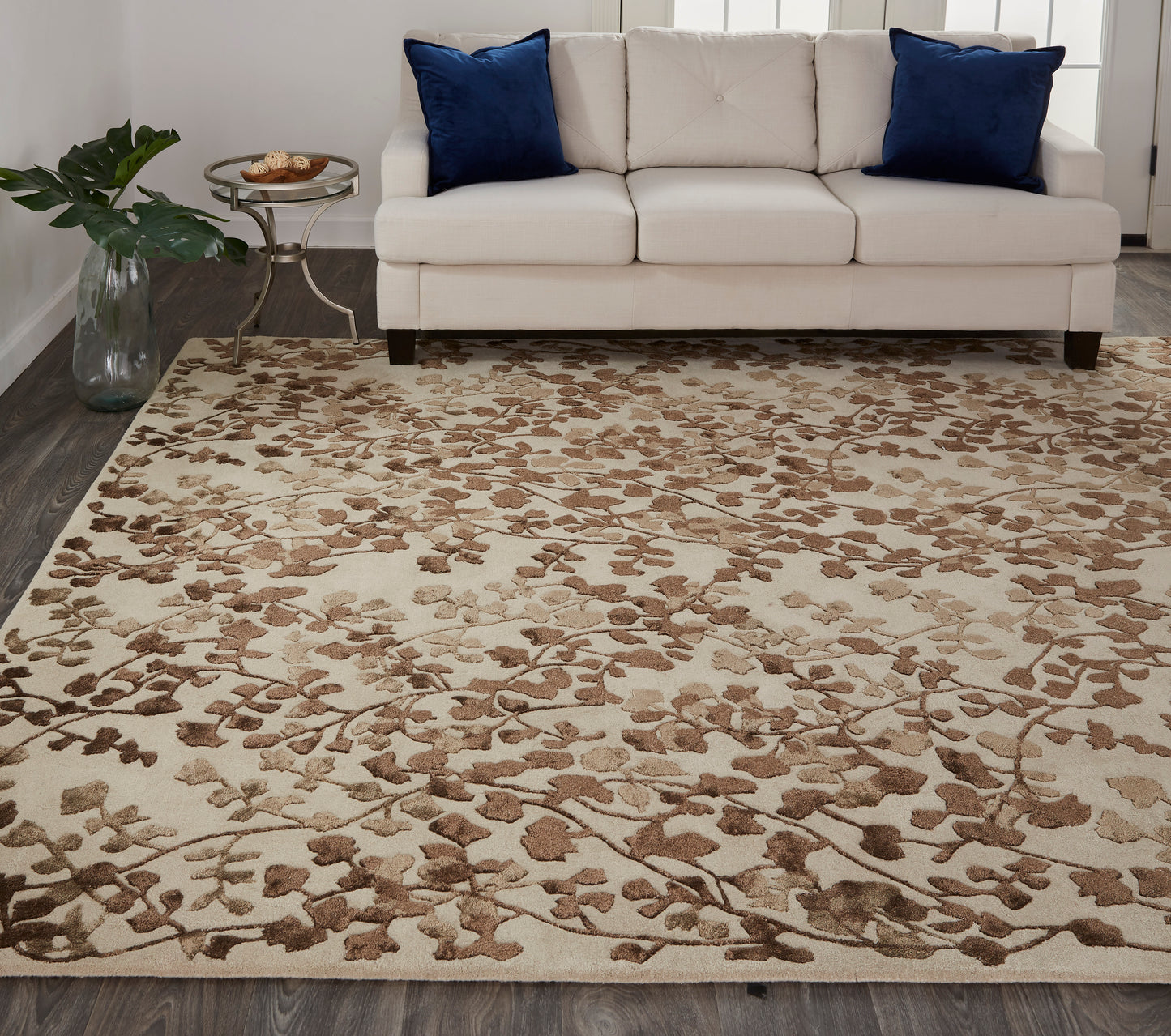 Bella Transitional/Casual Floral & Botanical Ivory/Taupe/Brown - Feizy Rug