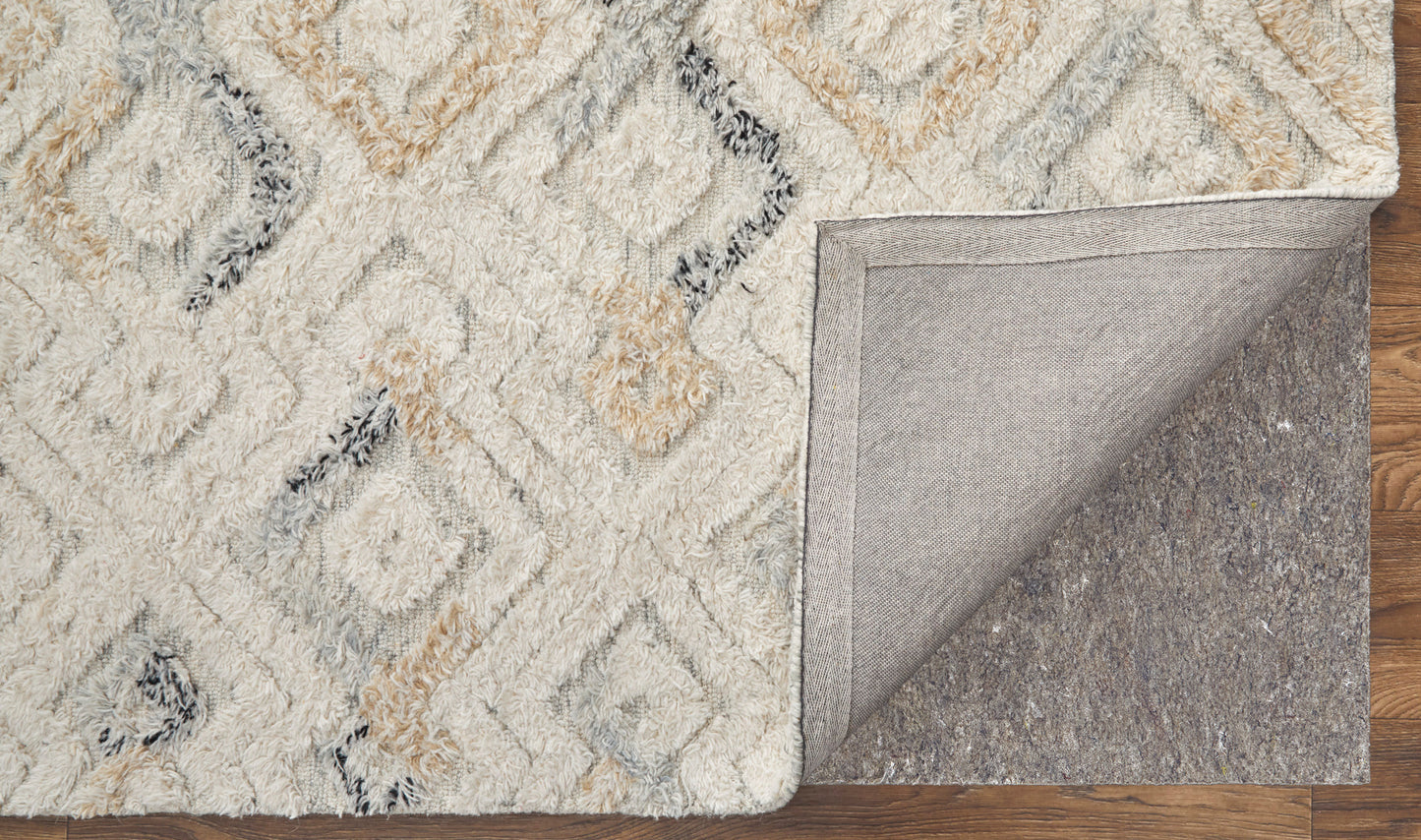 Anica Transitional/Bohemian & Eclectic/Moroccan Ivory/Gray/Black Area Rug