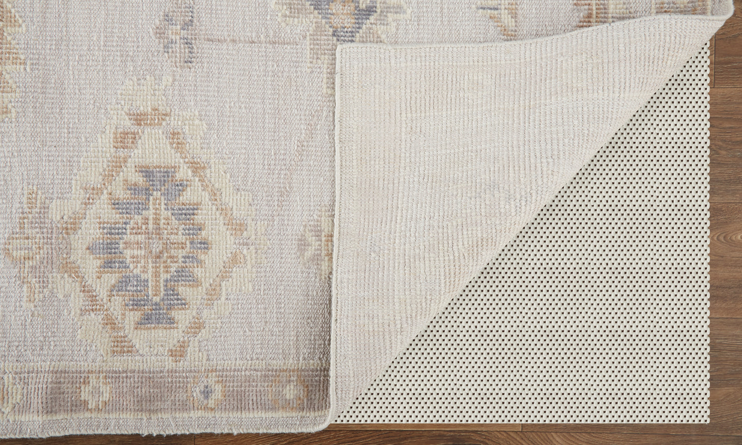 Wendover Transitional/Vintage/Bohemian & Eclectic Ivory/Orange Accent Rug