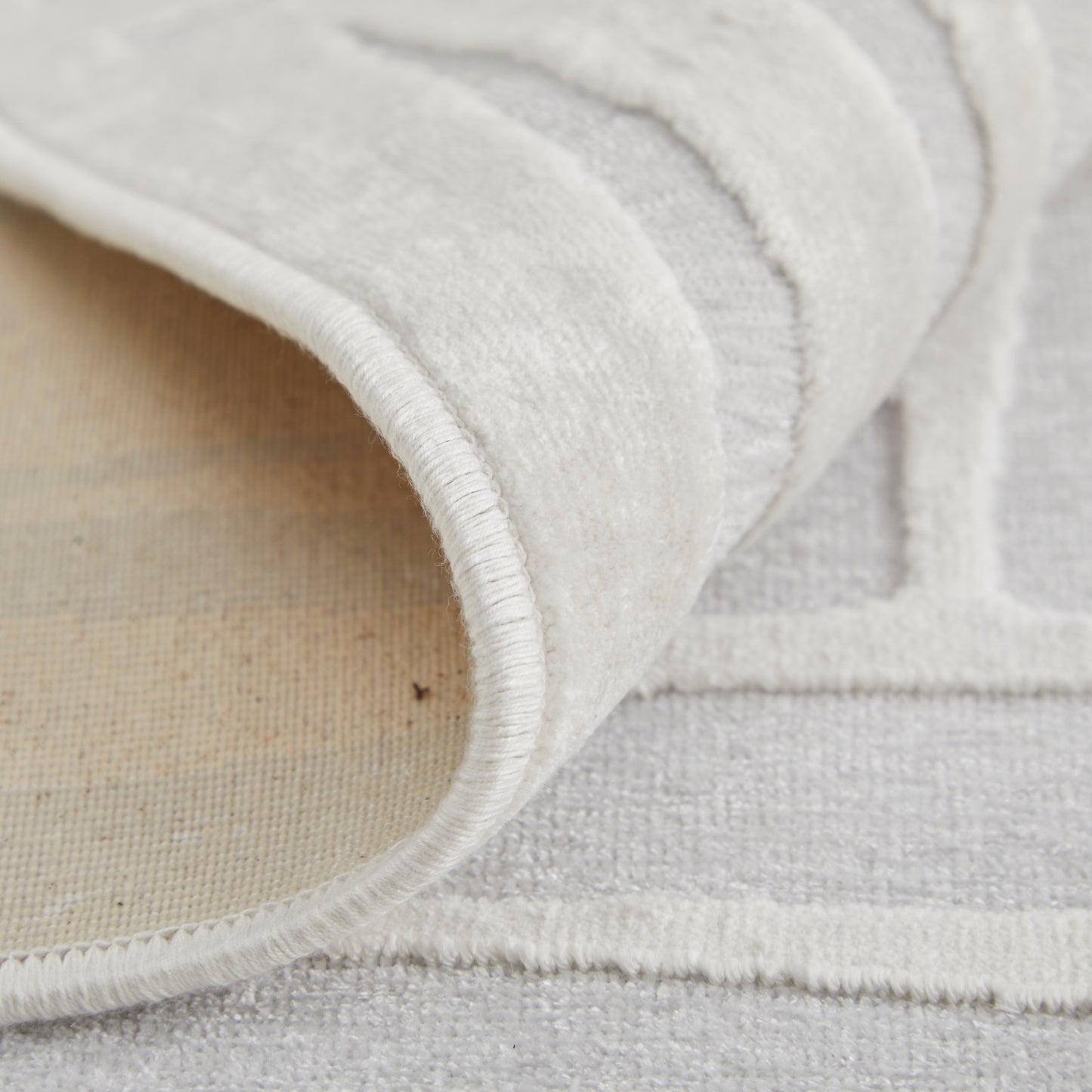 Saphir Mira Modern/Mid-Century Modern Geometric White - Feizy Rug