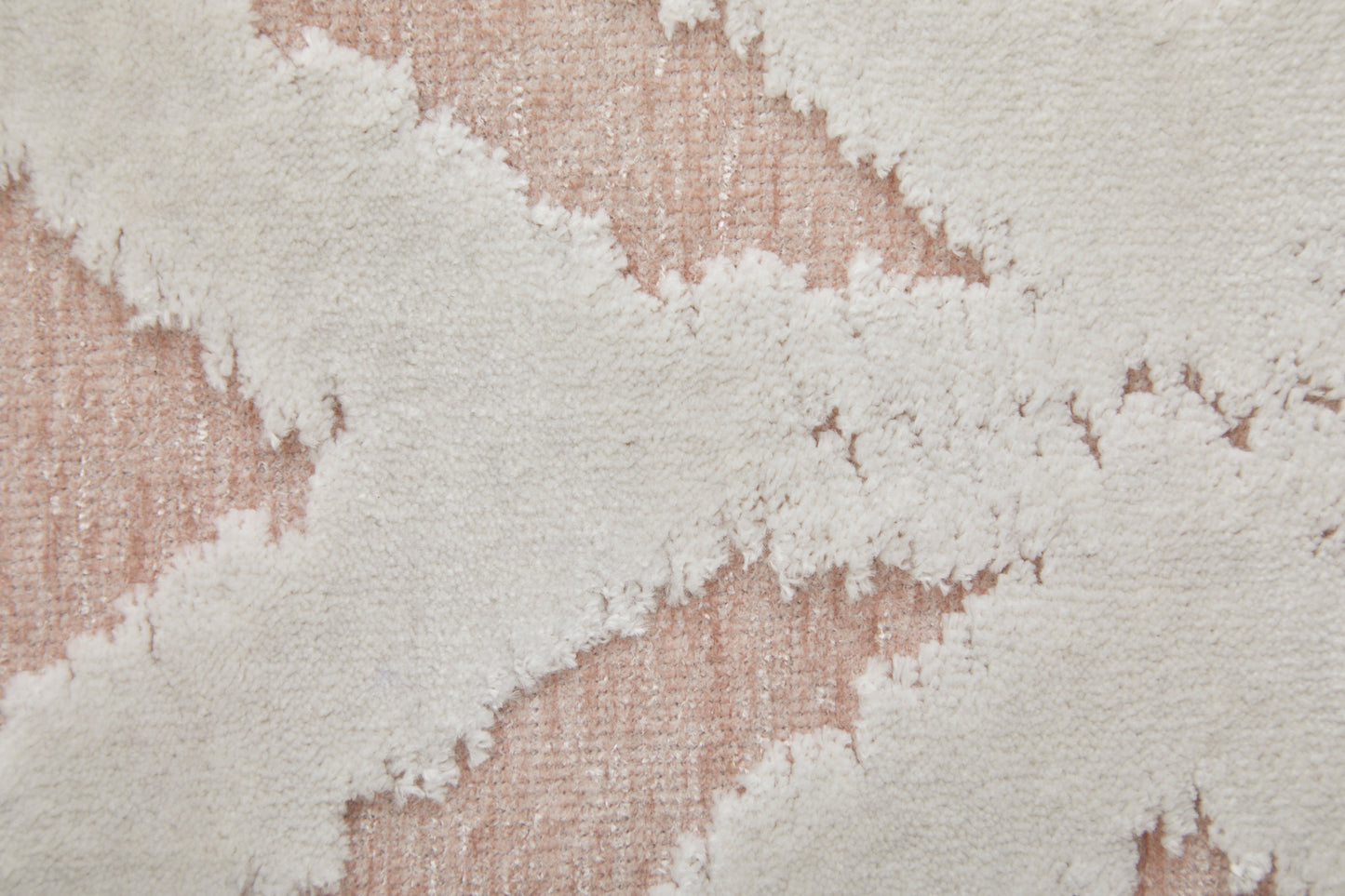 Saphir Mira Modern/Farmhouse/Scandinavian Solid/Diamond/Geometric Pink/White - Feizy Rug