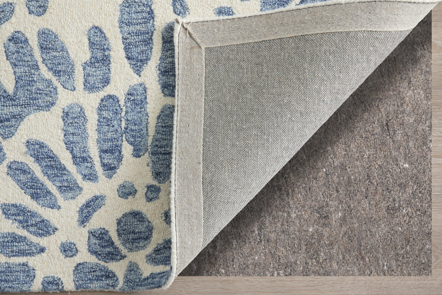 Wallace Modern/Bohemian & Eclectic Abstract/Floral & Botanical/Watercolor Blue/Ivory - Feizy Rug