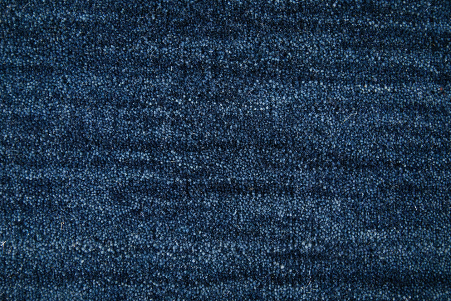 Luna Modern/Casual Blue Accent Rug