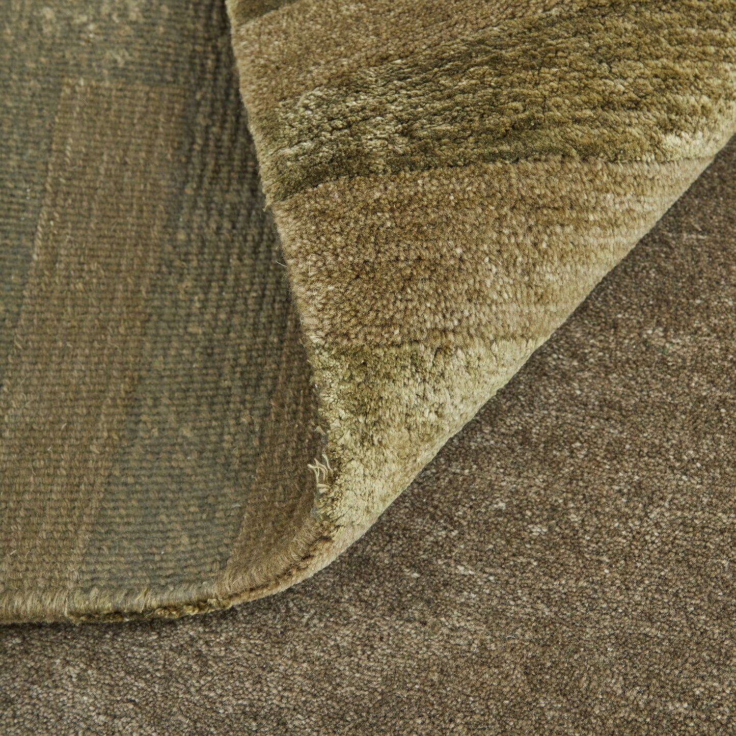 Sausalito Traditional/Classic/Casual Bordered/Geometric/Stripes Gray/Green/Yellow - Feizy Rug