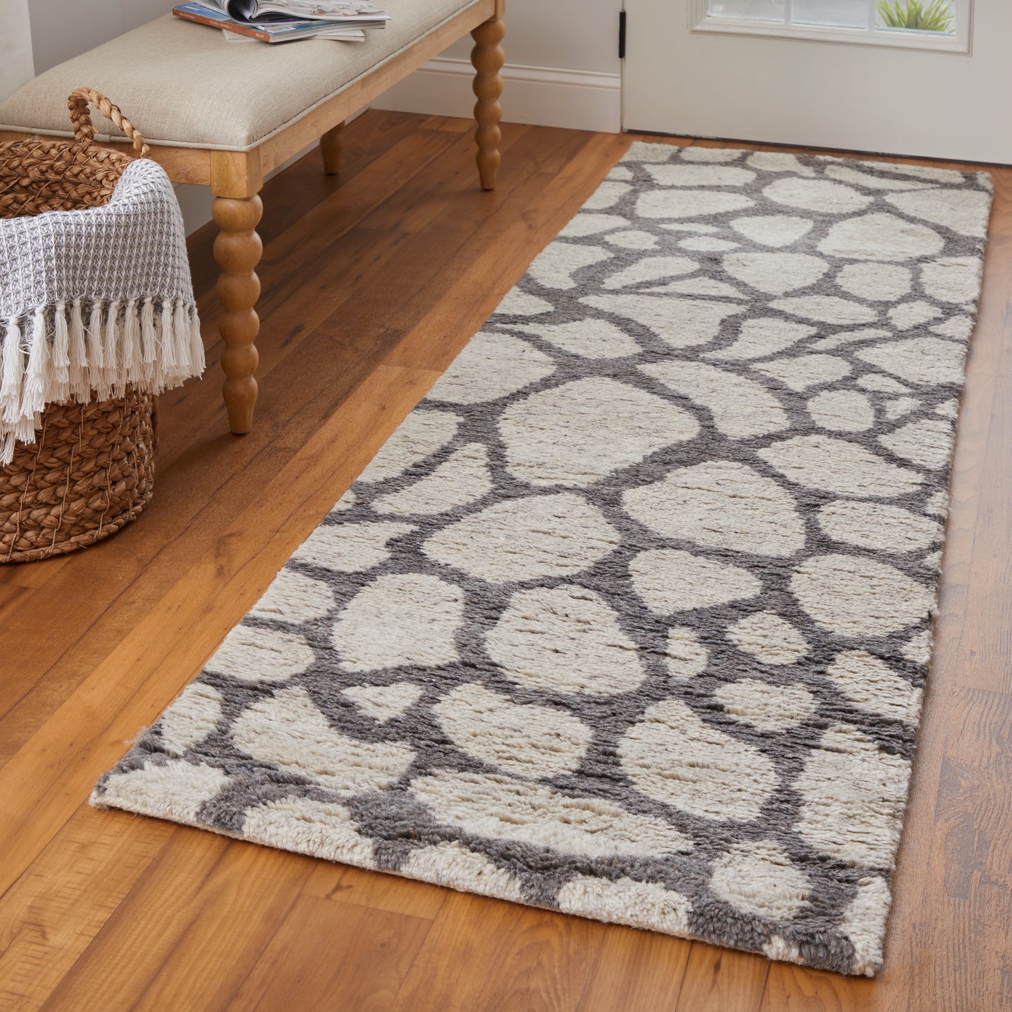 Belden Transitional/Casual/Farmhouse Ivory/Gray Runner  Feizy Rugs Small Parcel,Feizy Rugs,Belden,Ivory/Gray,2'6" x 8',Runner,Wool,Transitional/Casual/Farmhouse,India