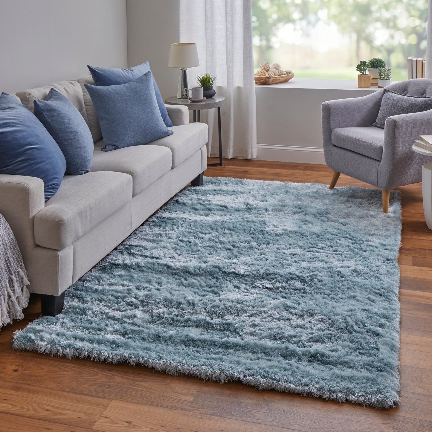 Indochine Modern/Luxury & Glam/Casual Blue/Silver Area Rug