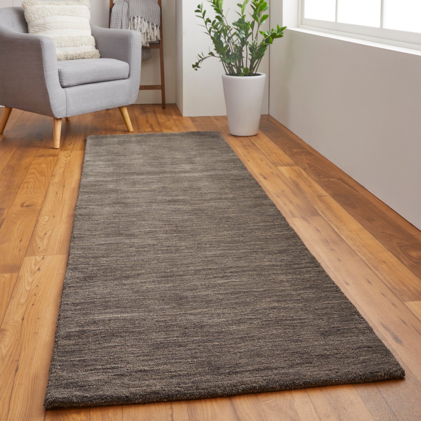Luna Modern/Casual Solid Brown/Taupe - Feizy Rug
