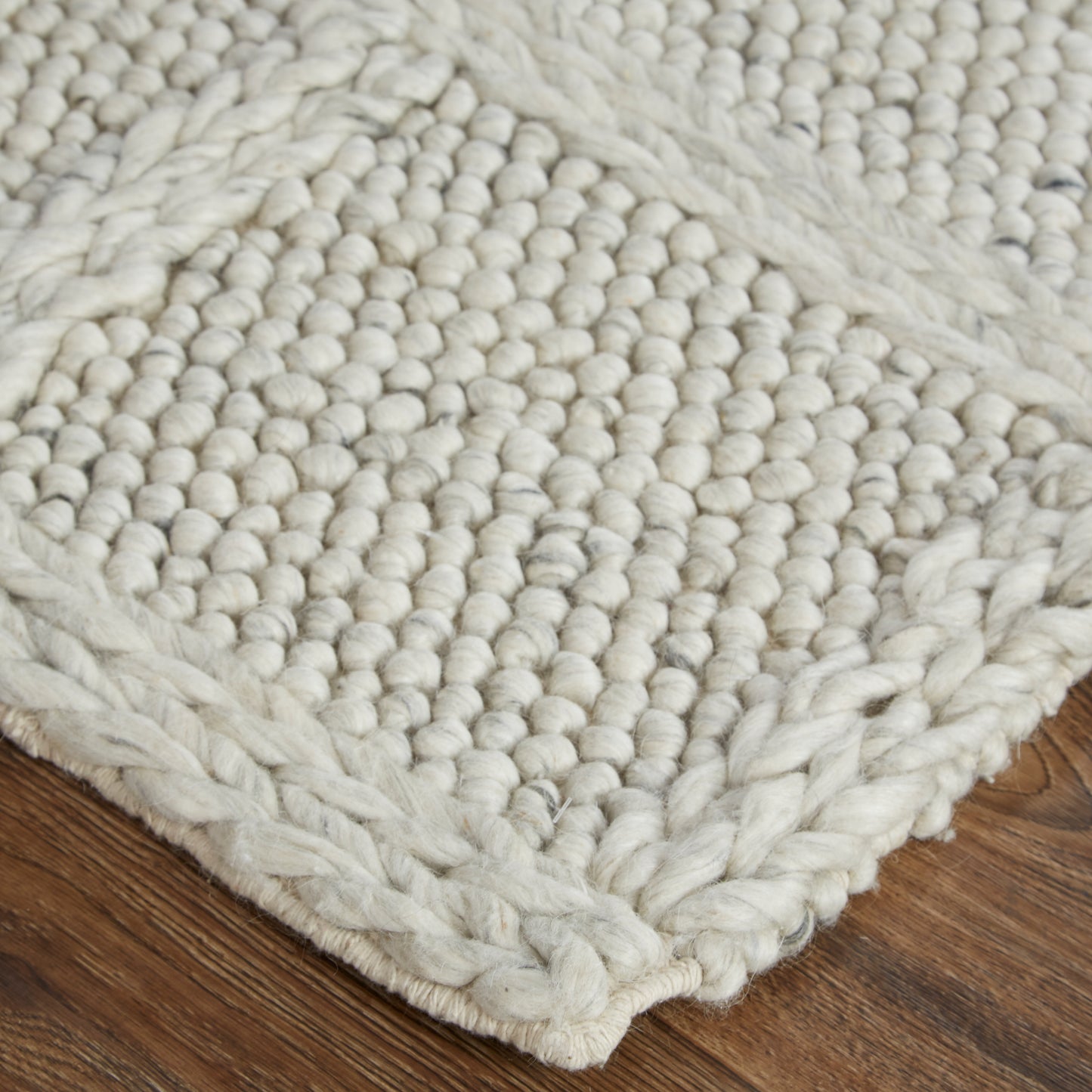 Berkeley Transitional/Casual/Scandinavian Solid/Geometric Ivory/Gray - Feizy Rug