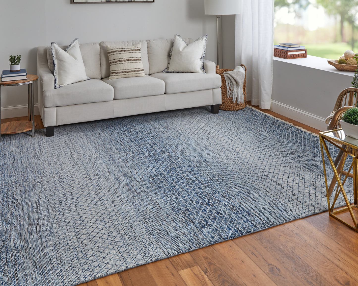 Branson Transitional/Casual/Scandinavian Solid/Geometric Blue/Ivory - Feizy Rug