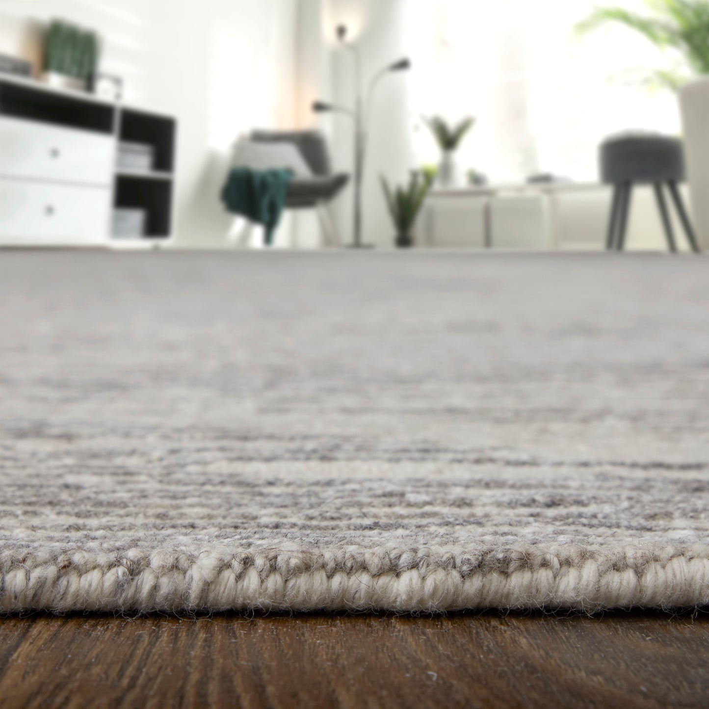 Brighton Modern/Casual/Global Ivory/Taupe/Silver Area Rug