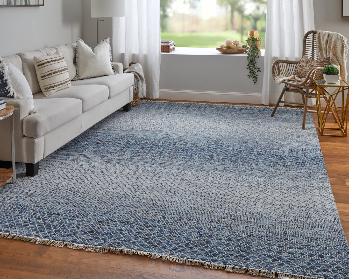 Branson Transitional/Casual/Scandinavian Solid/Geometric Blue/Ivory - Feizy Rug