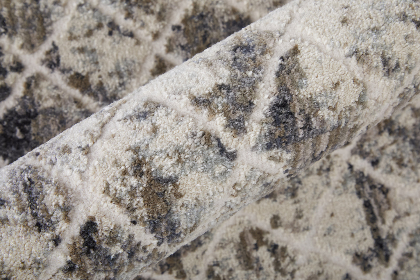 Kano Transitional/Casual/Bohemian & Eclectic Ivory/Gray/Taupe Runner  Feizy Rugs Small Parcel,Feizy Rugs,Kano,Ivory/Gray/Taupe,2'7" x 8',Runner,Polypropylene/Polyester,Transitional/Casual/Bohemian & Eclectic,Turkey