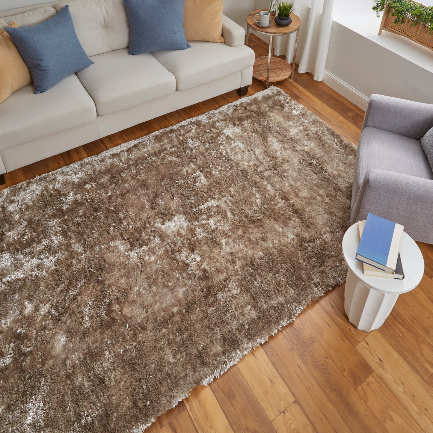 Blunham Modern/Luxury & Glam Solid Gold/Green - Feizy Rug