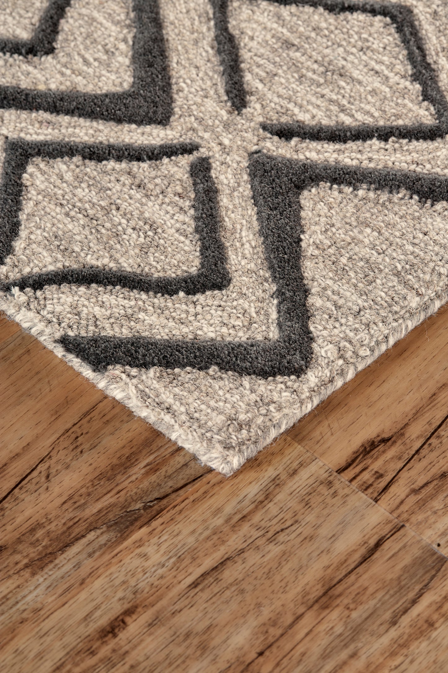 Enzo Transitional/Global/Bohemian & Eclectic Geometric/Moroccan Black/Gray/Taupe - Feizy Rug