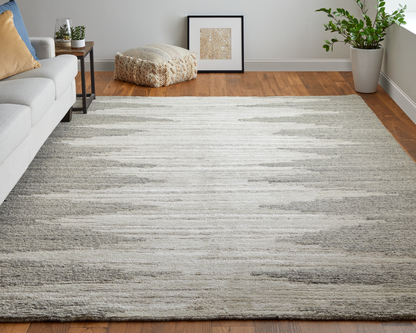 Navaro Modern/Casual/Industrial Gradient & Ombre/Abstract Ivory/Tan - Feizy Rug