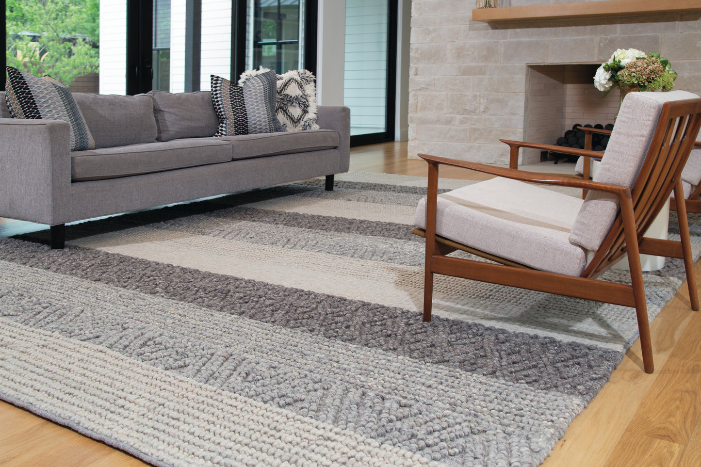 Berkeley Transitional/Casual/Scandinavian Gray/Taupe/Tan Accent Rug
