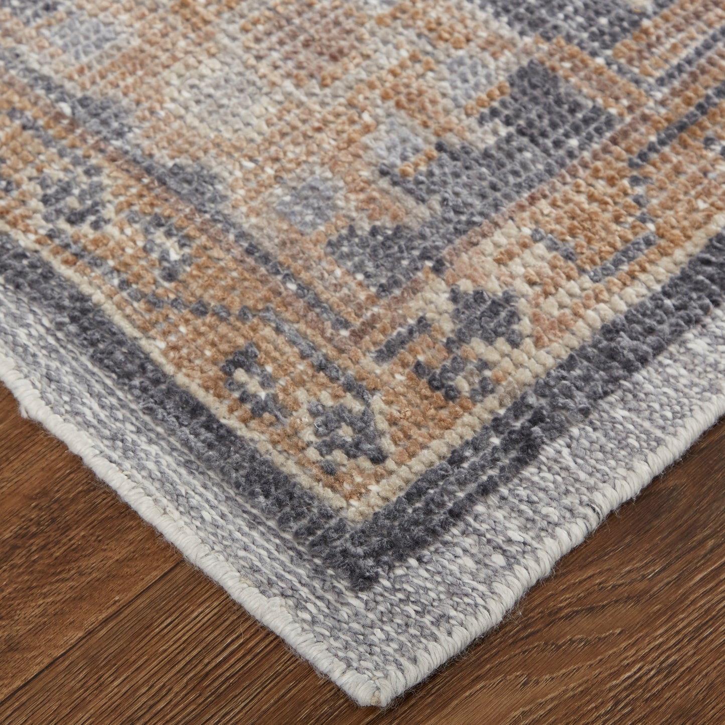 Wendover Transitional/Vintage/Bohemian & Eclectic Gray/Blue/Tan Accent Rug